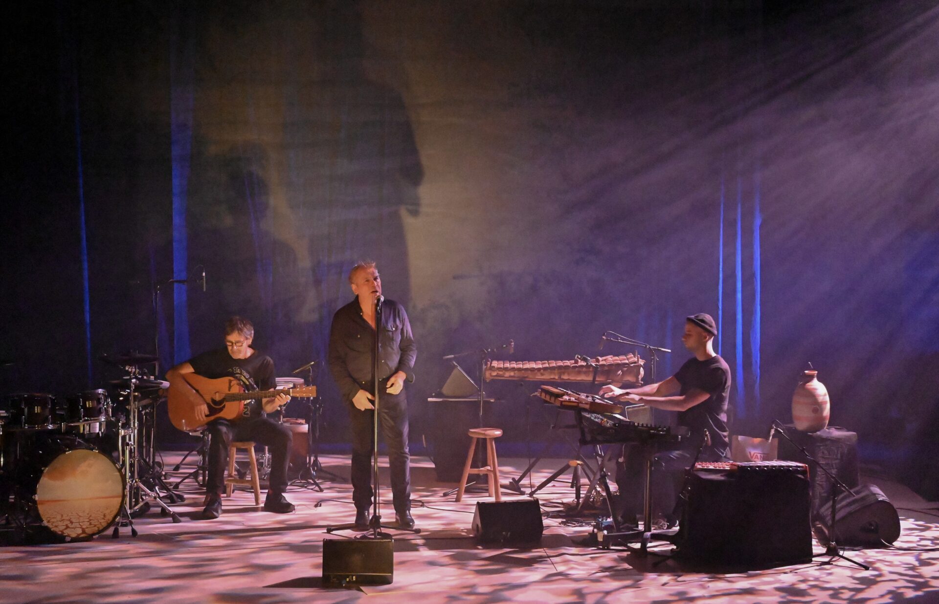 NOUS Y VOILÀ · musique/théâtre